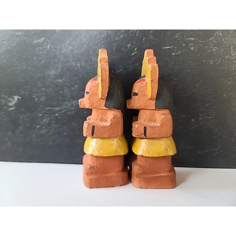 Vintage Clay Totem Style Salt And Pepper Shakers, READ